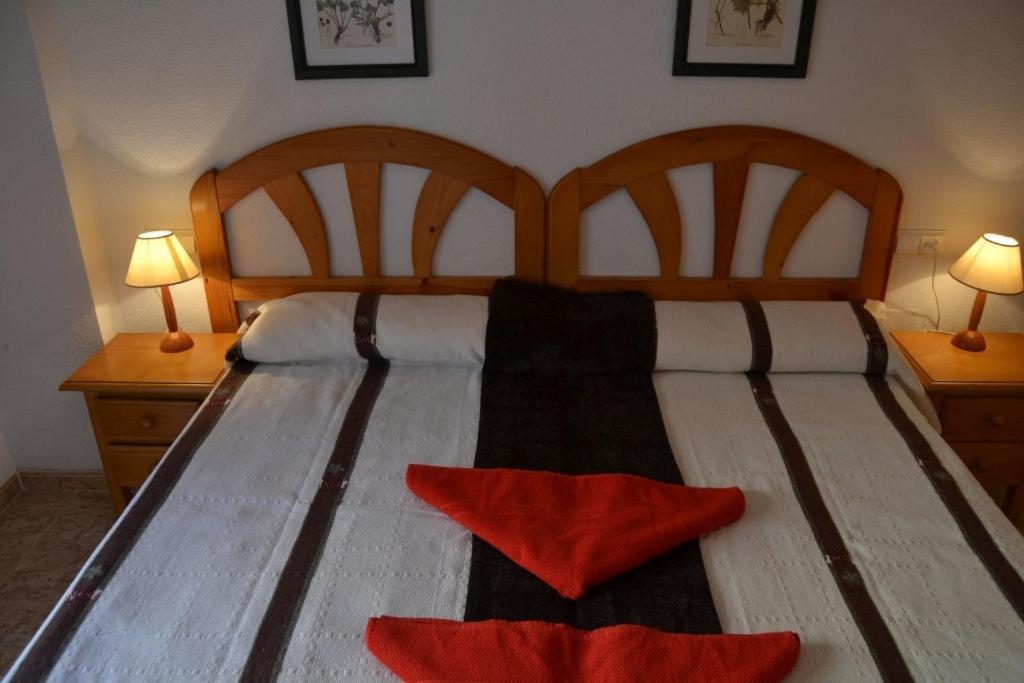 Apartamentos Turisticos Puerto Tomas Maestre La Manga del Mar Menor Rum bild