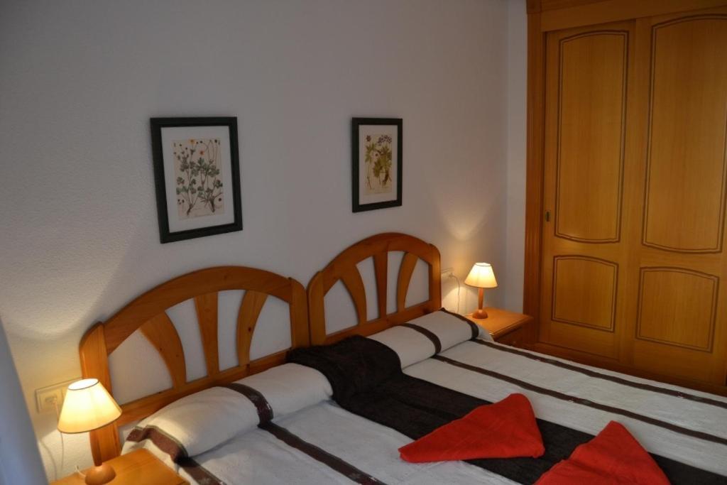 Apartamentos Turisticos Puerto Tomas Maestre La Manga del Mar Menor Rum bild