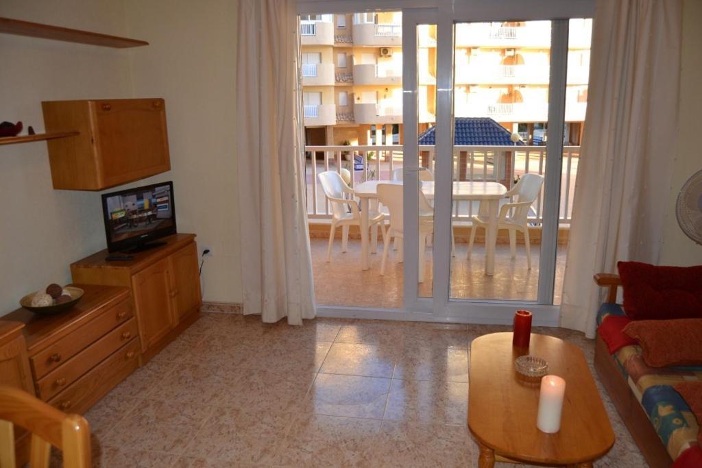 Apartamentos Turisticos Puerto Tomas Maestre La Manga del Mar Menor Rum bild